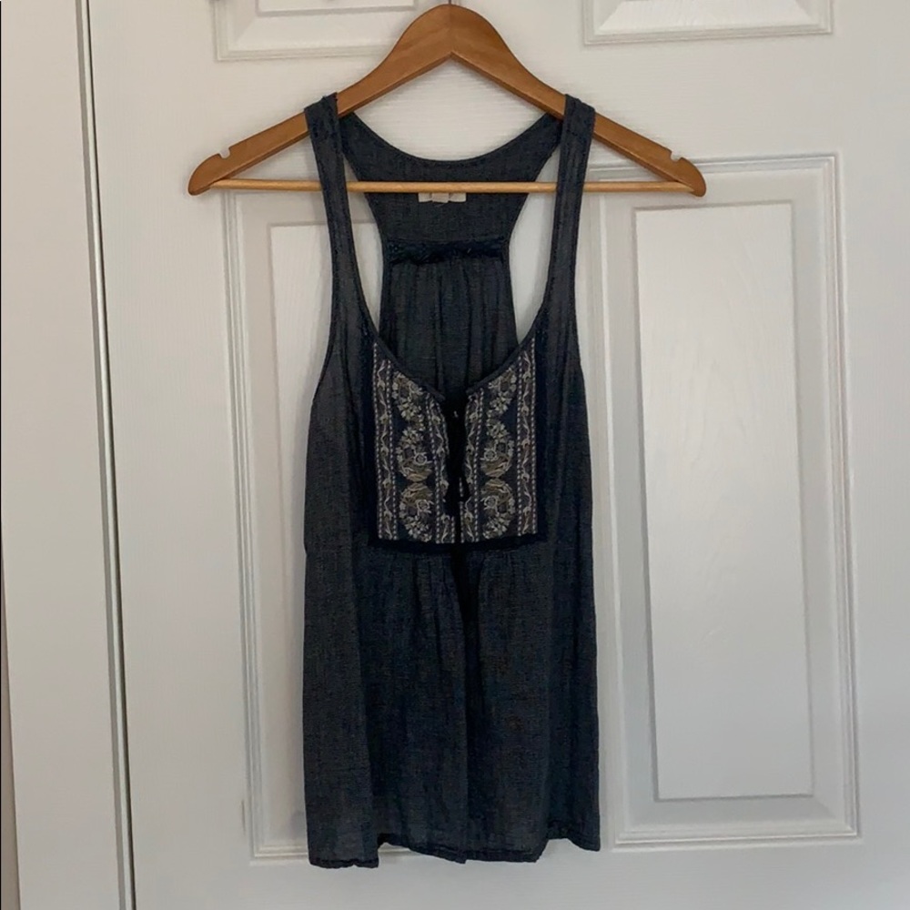 aerie tank